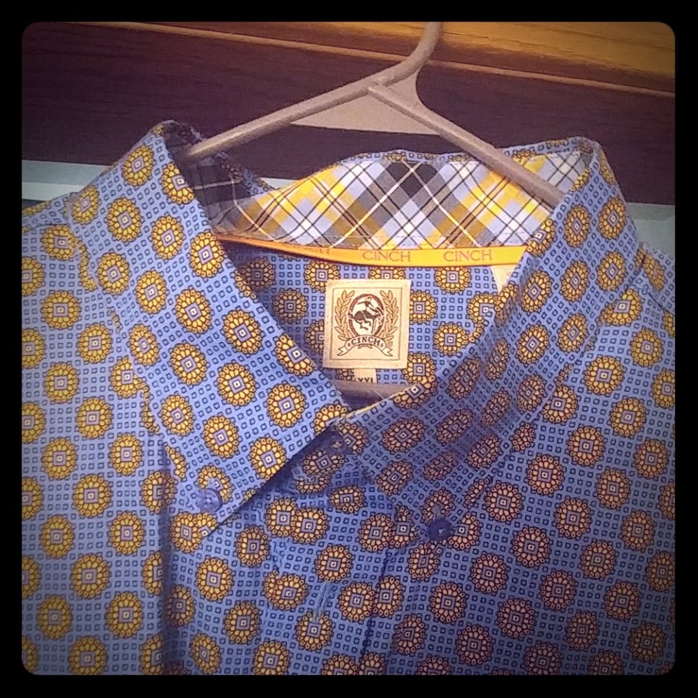 Cinch brand button down 2XL dress Shirt